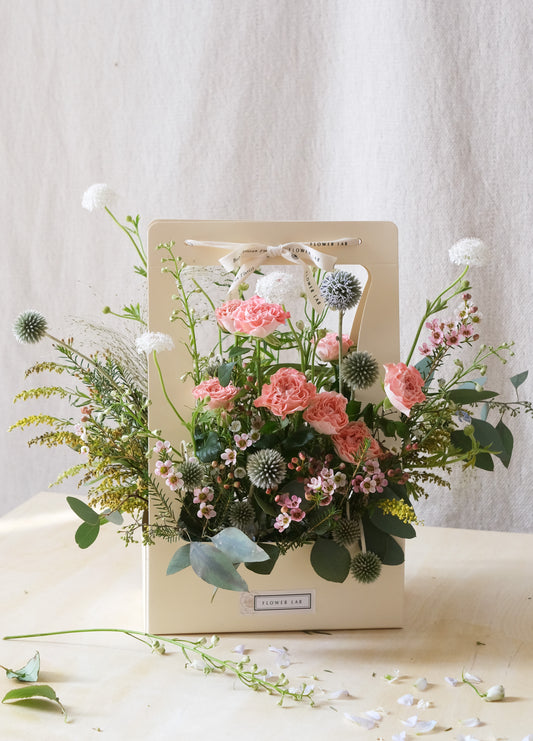 Flower Lab Singapore Fresh floral omakase bloom box roses