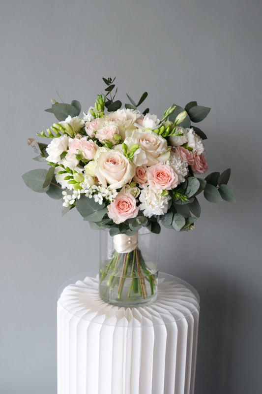 [Fresh] Bridal Hand Bouquet - Whisper of Love