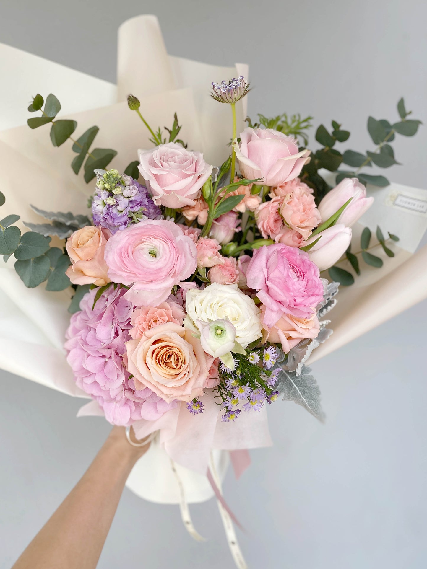 [Fresh] Signature Hand-Tied Bouquet - Soft Pastels
