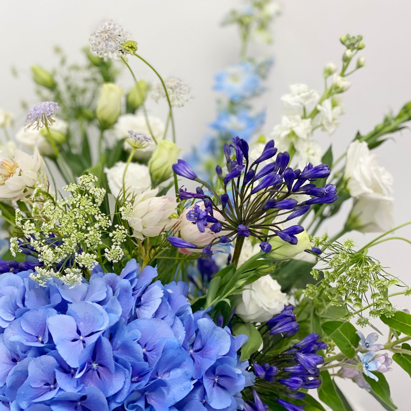 Flower Lab Singapore florist choice Blue flower bouquet
