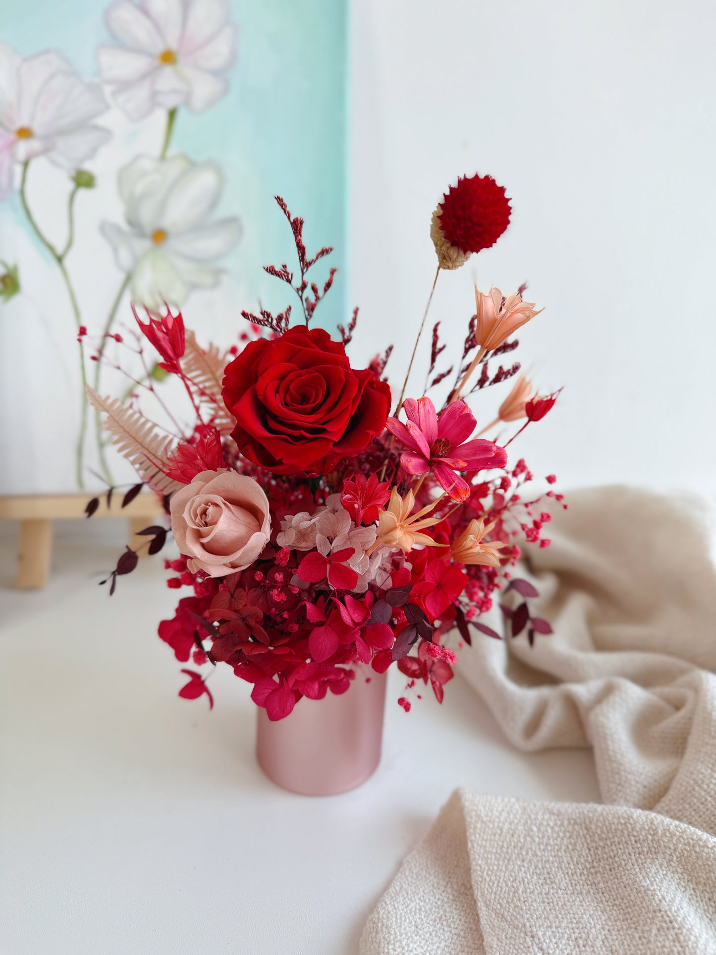 [Preserved] SG60 Flower Arrangement - The Red Dot