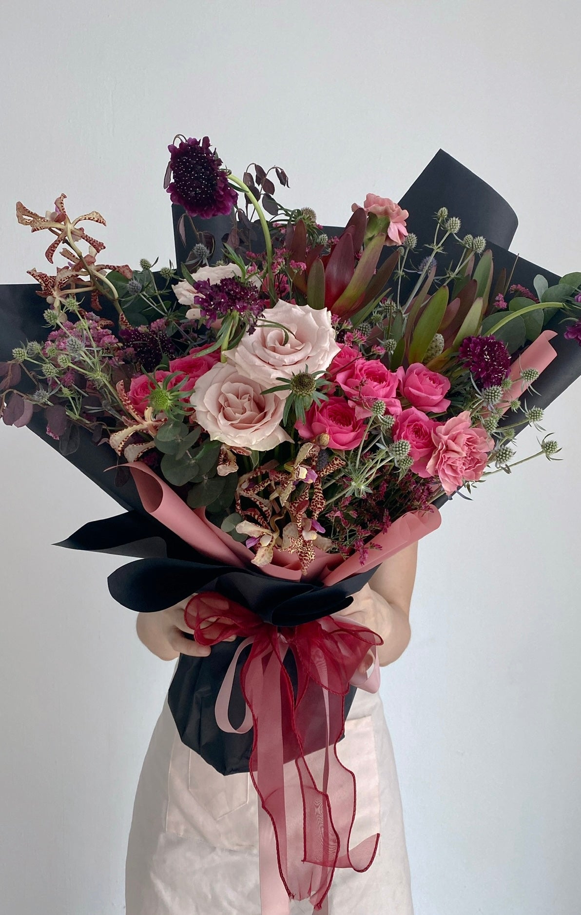 [Fresh] V Day Hand-Tied Bouquet - Velvet Noir