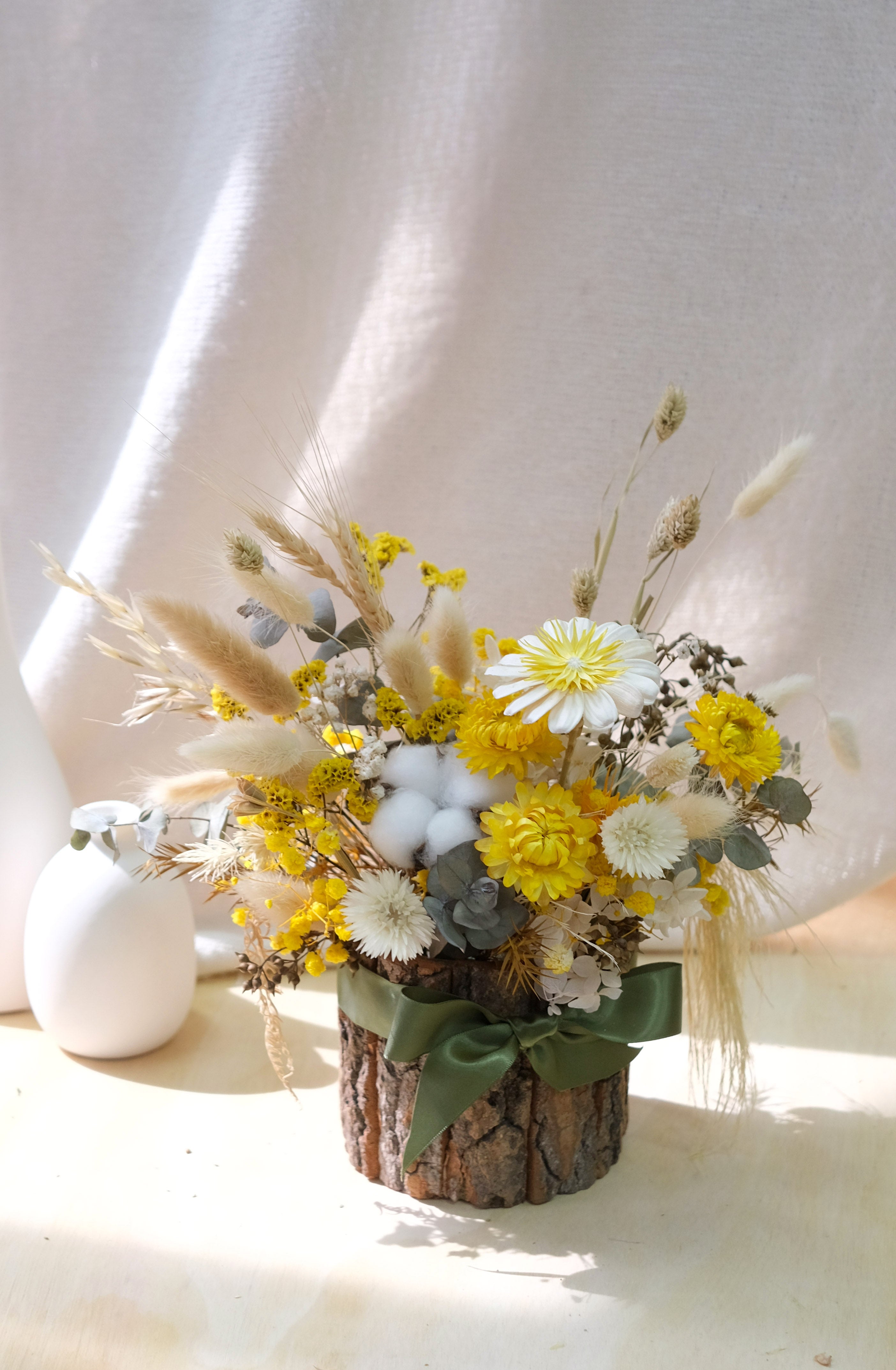 FLOWER LAB SINGAPORE - DRIED FLORAL Rustic Meadow - Online Flower Delivery