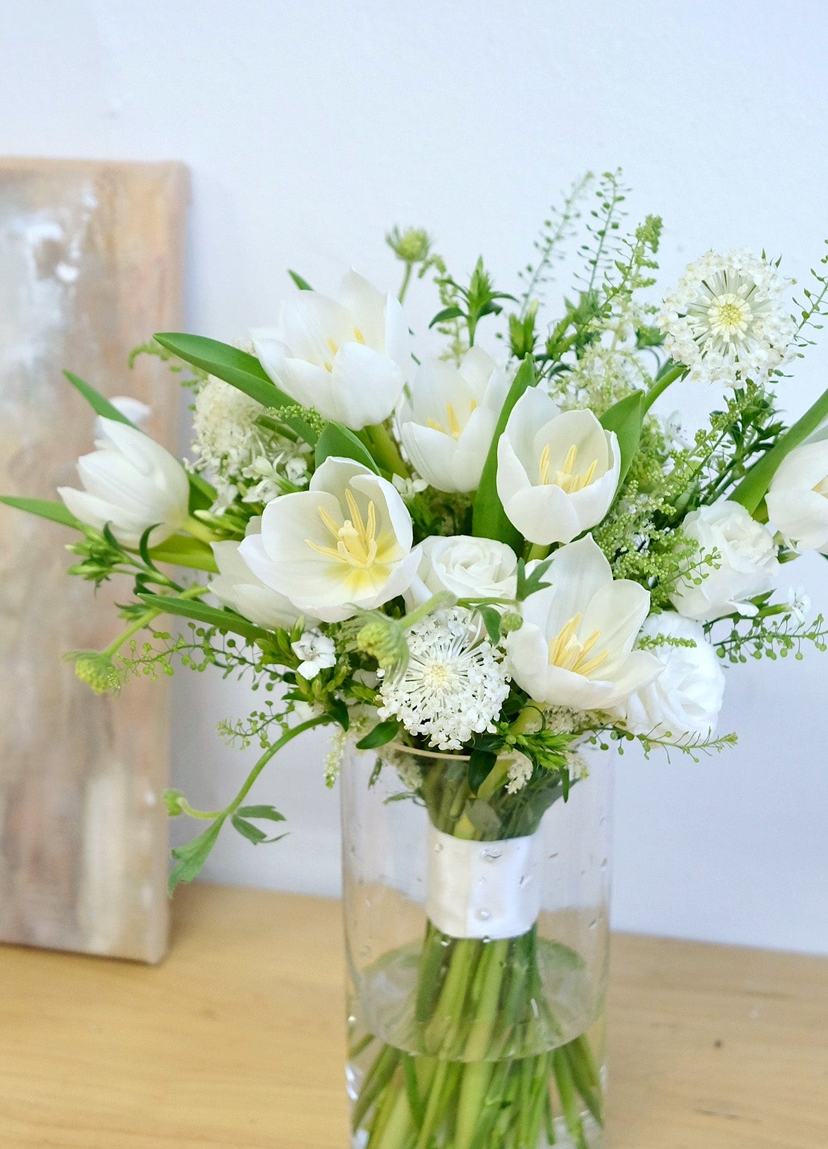 [Fresh] Bridal Hand Bouquet - Graceful Tulip