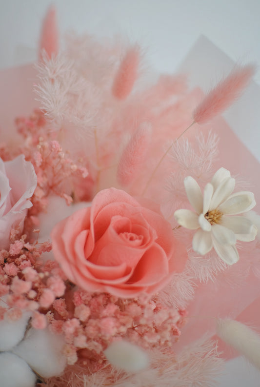 Flower Lab Singapore Preserved Dried Floral Bouquet Cotton andy Closeup