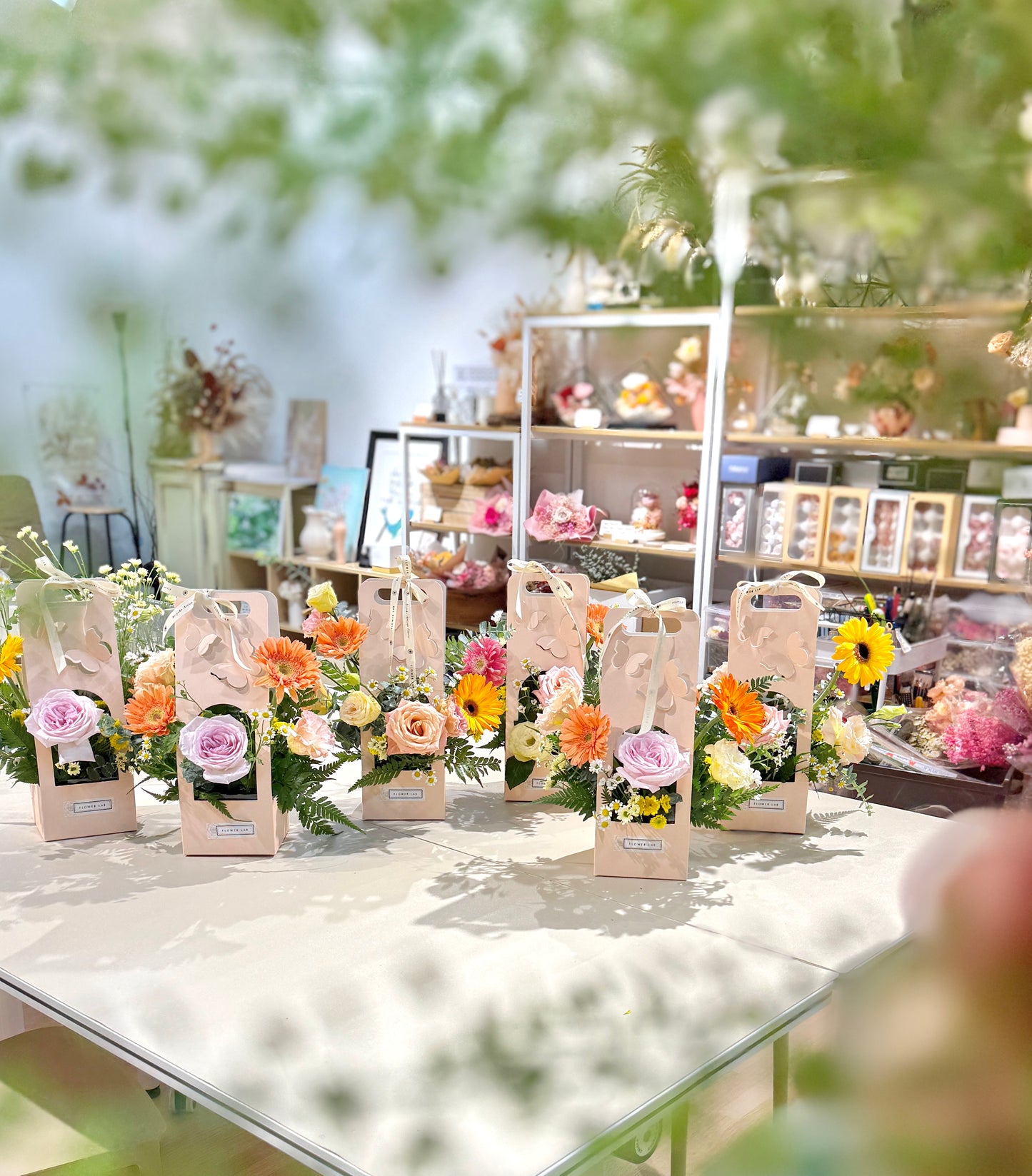 [ 🌸 May Hands-on Workshop ] - Fresh Floral Carrier Bloom Box