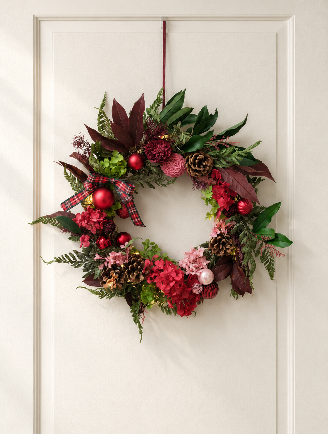 Preserved Classic Christmas wreath workshop Singapore by Flower Lab